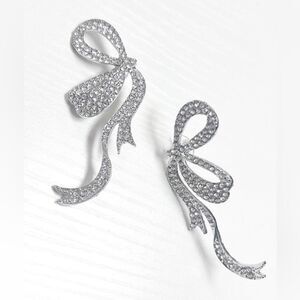 Diamond bow earrings N308